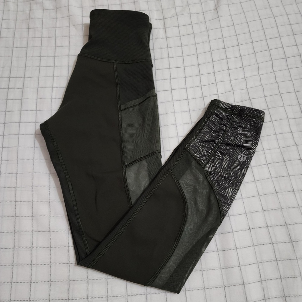 Lululemon Women’s leggings size 2